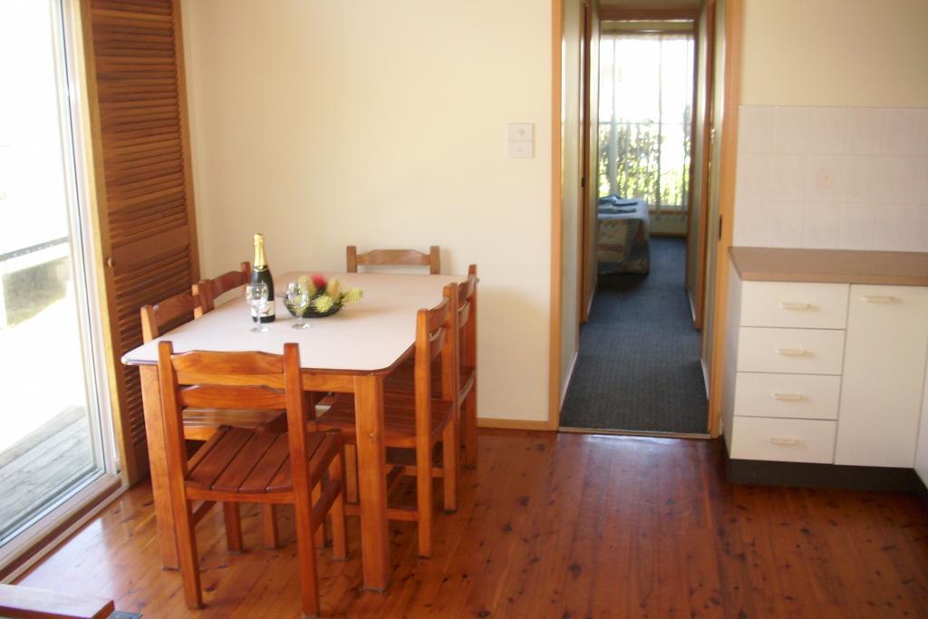 Blue Lagoon Beach Resort Bateau Bay Rum bild